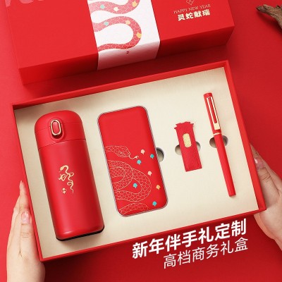 2025新年笔记本台历礼盒商务企业活动纪念品蛇年春联开门红伴手礼图4